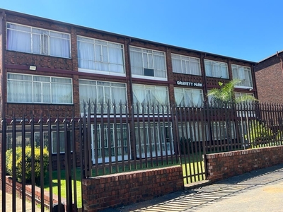 2 Bedroom Flat To Let in Germiston Central