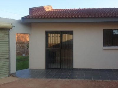 2 Bedroom cottage to rent in Fauna Park, Polokwane