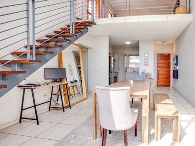 2.5 Bedroom Apartment For Sale in Bryanston