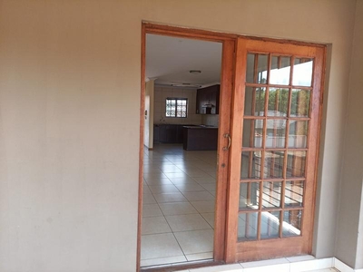 3 Bed Apartment/Flat For Rent Mokopane Central Mokopane (Potgietersrus)