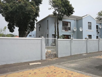 2 Bedroom apartment sold in Wynberg, Cape Town