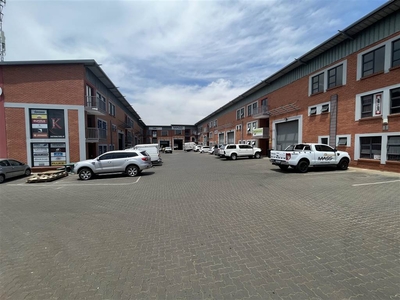 419 m² Industrial space in Hennopspark