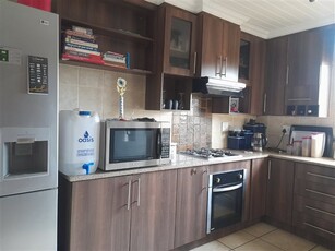 2 Bed Townhouse in Andeon AH