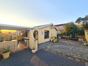3 Bedroom House for Sale in Newlands West