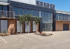 2,370m² Warehouse To Let in Willow Park Manor