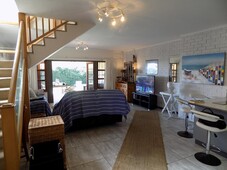 4 Bedroom Duplex For Sale in Hibberdene