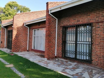 House For Rent In Birchleigh North, Kempton Park
