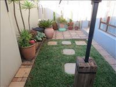 Townhouse For Sale In Ravenswood, Boksburg