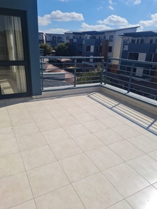 2 Bedroom Apartment For Sale in Greenstone Hill