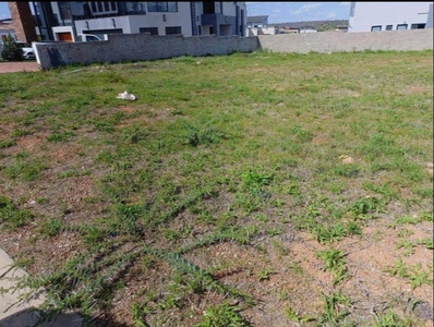 619 m² Land available in Woodhill Estate