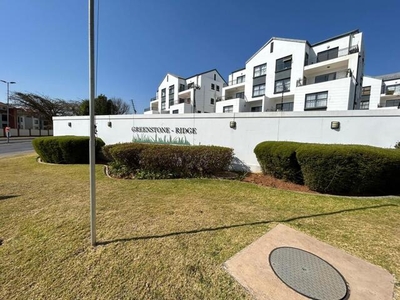 Apartment For Rent In Greenstone Ridge, Edenvale