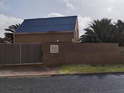 House For Sale In Bluewater Bay, Saldanha