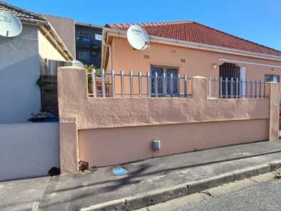 House For Sale In Maitland, Cape Town