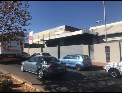 warehouse property to rent in wynberg