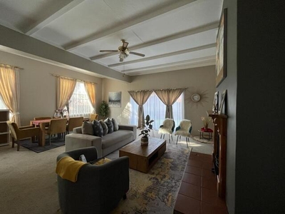 3 bedroom, Kimberley Northern Cape N/A