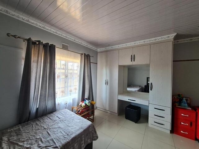 3 bedroom, Pietermaritzburg KwaZulu Natal N/A