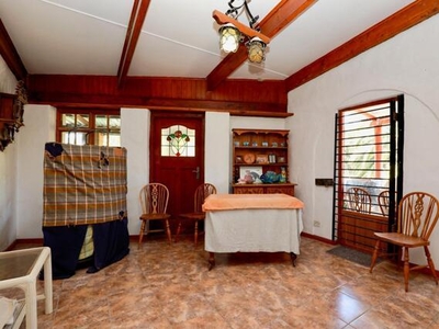 7 bedroom, Somerset West Western Cape N/A