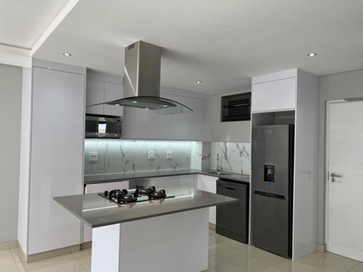 Apartment For Rent In Broadacres, Sandton