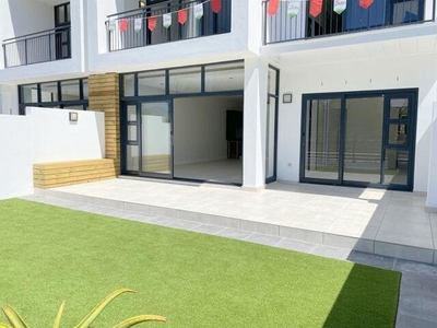 Apartment For Rent In Paardevlei, Somerset West