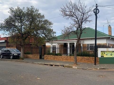 Commercial Property For Sale In Randfontein Central, Randfontein