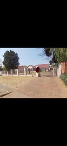 House For Sale In Blairgowrie, Randburg