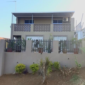 House For Sale In Castlehill, Durban