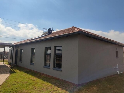 House For Sale In Chris Hani, Soweto