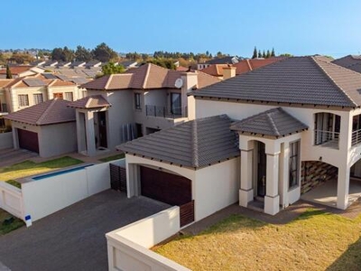 House For Sale In Summerset, Midrand