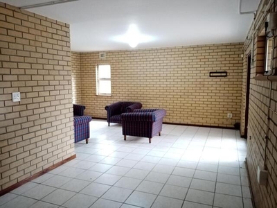Townhouse For Rent In Overport, Durban