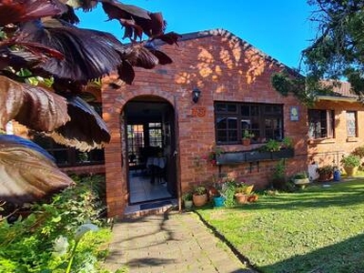 Townhouse For Sale In Lovemore Park, Port Elizabeth
