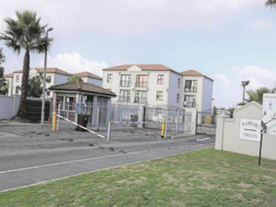 1 Bed Apartment in Bellville Central - Cape Town