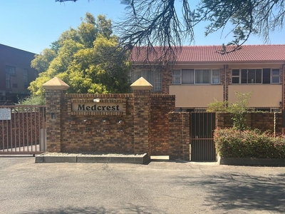 2 Bedroom Apartment / Flat For Sale in South Crest