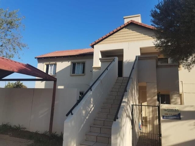 Apartment For Sale In Country View, Midrand
