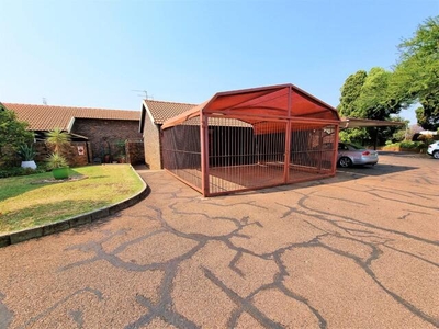 Townhouse For Sale In Sinoville, Pretoria