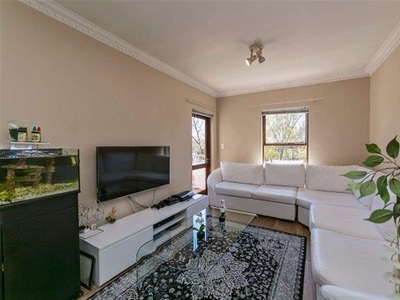 1 bedroom apartment to rent in Oaklands (Johannesburg)