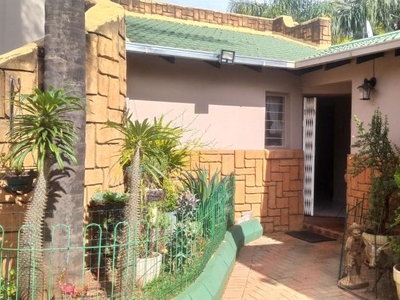 4 Bedroom house for sale in Doornpoort, Pretoria