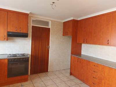 4 Bedroom House to rent in Kruinpark