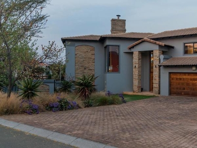 Perfectly Positioned Large Corner Stand In The Exclusive Bushwillow Park Estate