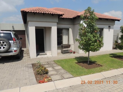 House For Sale In Terra Nova, Secunda