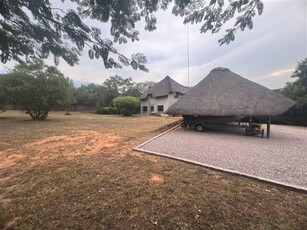 9 603 m² Farm in Mnandi AH