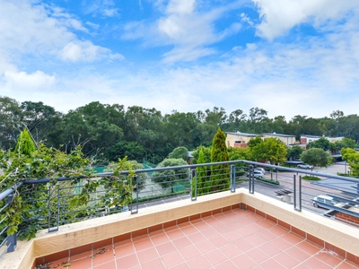2 bedroom apartment for sale in Douglasdale