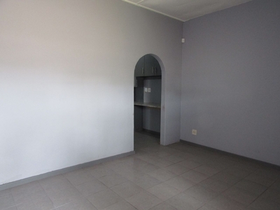 1 Bedroom Flat To Let in Humansdorp