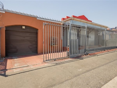 120 m² Commercial space in Hillcrest Heights
