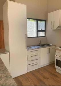 2 Bedroom Apartment / flat to rent in Norwood