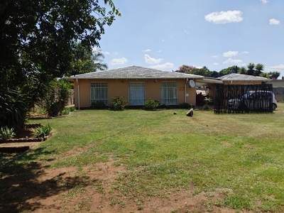 3 Bedroom House To Let in Impala Park