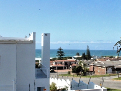 House for sale with 5 bedrooms, Jeffreys Bay Central, Jeffreys Bay