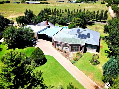 4Ha Small Holding For Sale in Quaggafontein