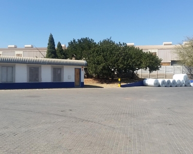 5,088m² Warehouse To Let in Silverton