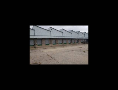 warehouse property to rent in prospecton industrial
