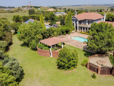 13 Bedroom House For Sale in Rietvlei View Country Estates